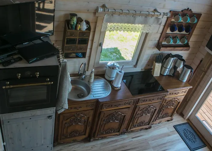 Puhkemaja Puhkemaja *